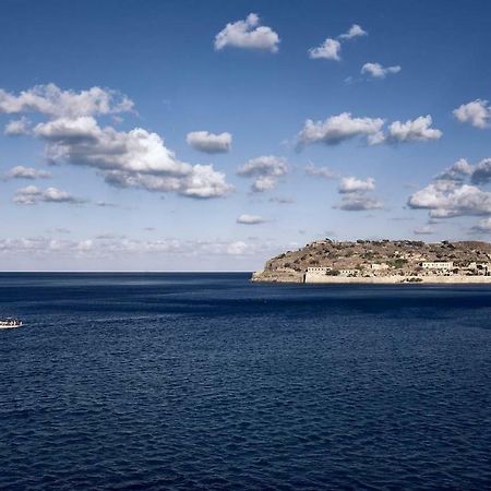 Plaka Sea Front Residence Elounda Екстериор снимка