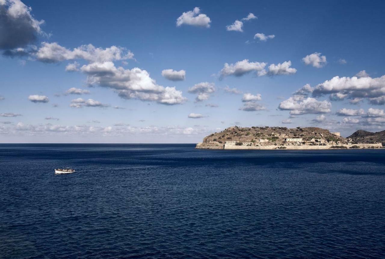 Plaka Sea Front Residence Elounda Екстериор снимка